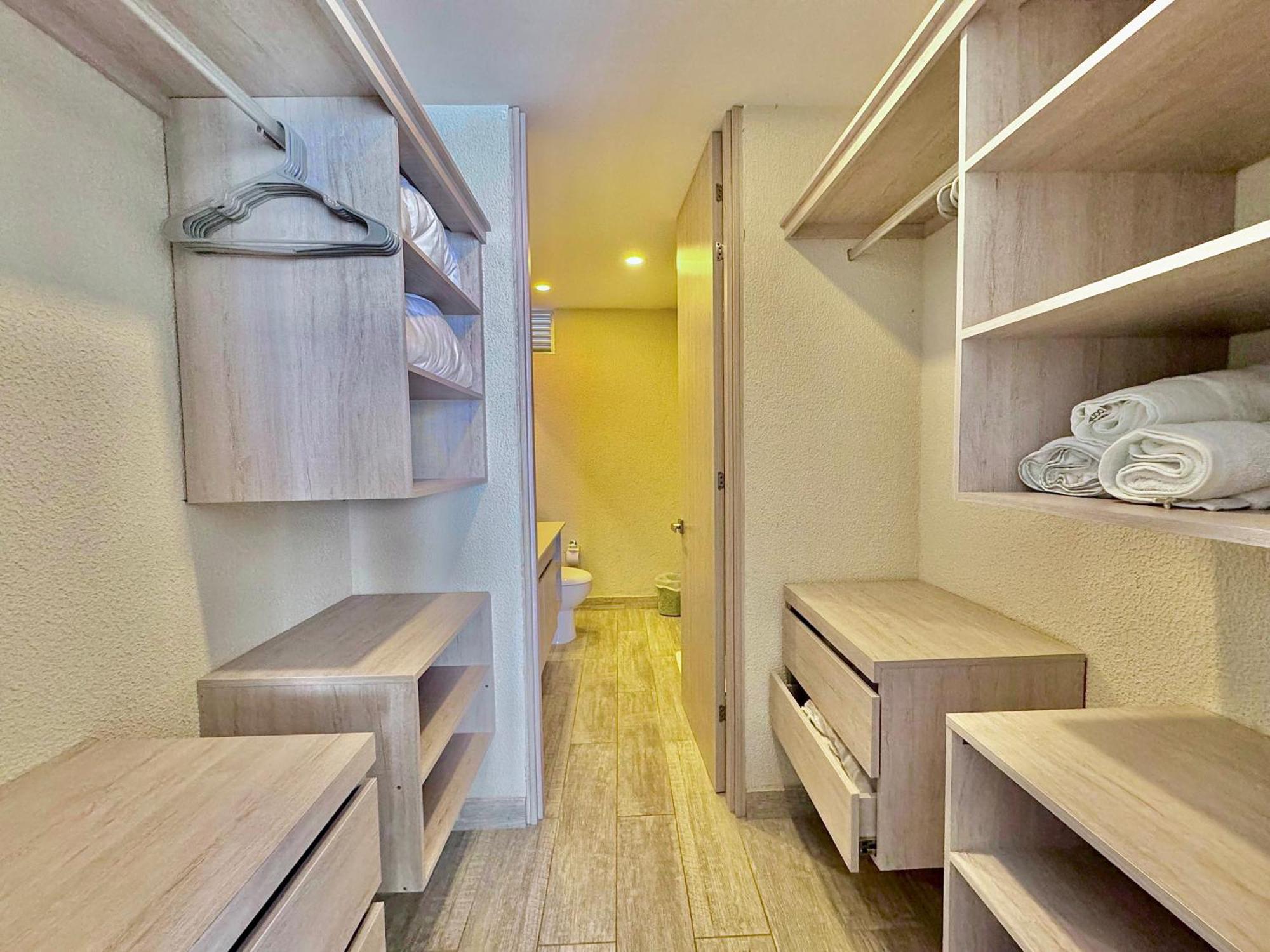 Dominique 1101 - Espectacular Apto Con Jacuzzi Apartamento